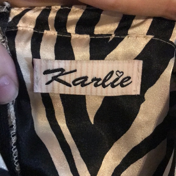 Karlie zip up satin top - Picture 2 of 4